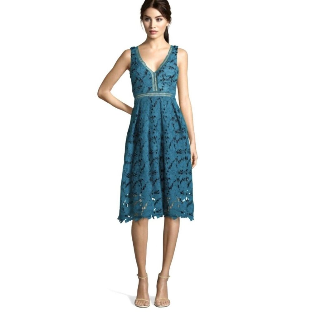 Romeo & Juliet Couture Sz S- M Lace Overlay Midi Dress Lined Exposed Zipper